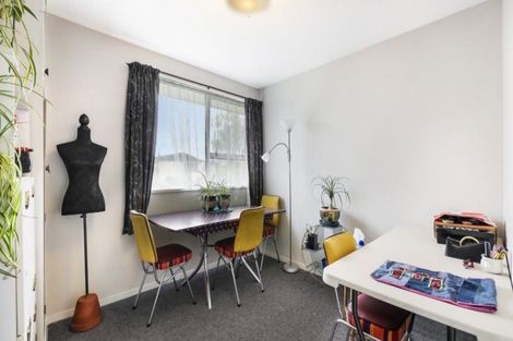 Photo of property in 11 Chipping Lane, Redwood, Christchurch, 8051