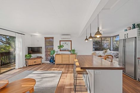 Photo of property in 16 Handforth Street, Onerahi, Whangarei, 0110