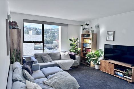 Photo of property in Hobson Court Flats, 65/70u Hobson Street, Thorndon, Wellington, 6011