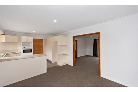 Photo of property in 30 Jennifer Street, Bryndwr, Christchurch, 8053