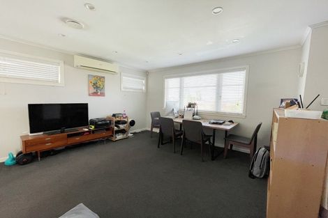 Photo of property in 1/11 Belmont Terrace, Milford, Auckland, 0620