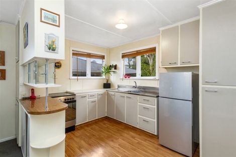 Photo of property in 29 Mark Avenue, Paparangi, Wellington, 6037