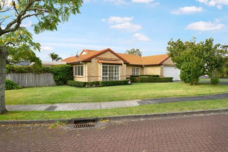 Photo of property in 6 Graven Court, Henderson, Auckland, 0612