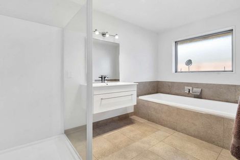 Photo of property in 11 Hubbard Street, Wigram, Christchurch, 8042