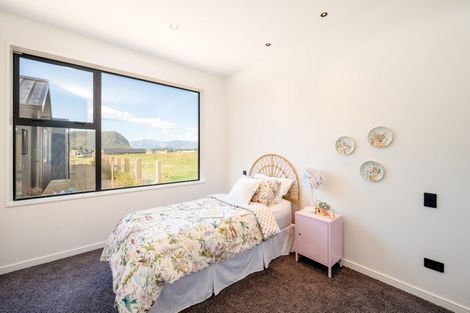 Photo of property in 21a Deans Drive, Wanaka, 9305