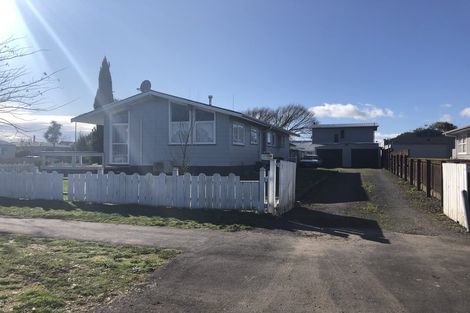 Photo of property in 12 Grange Avenue, Nawton, Hamilton, 3200