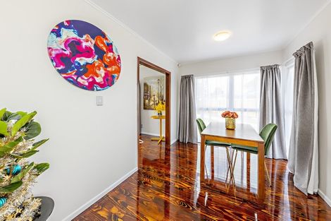 Photo of property in 24 President Avenue, Papakura, 2110