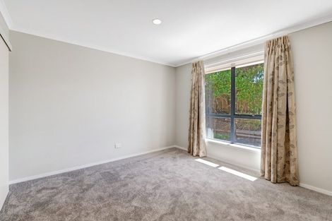 Photo of property in 65 Cabeleigh Drive, Helensville, 0800