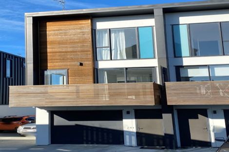 Photo of property in 24/104u Maupuia Road, Maupuia, Wellington, 6022