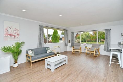 Photo of property in 43 Kensington Avenue, Rangiora, 7400
