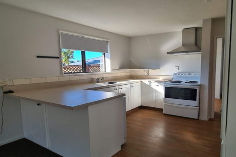 Photo of property in 17 Marshland Road, Shirley, Christchurch, 8061