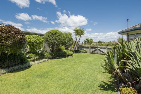Photo of property in 98 Koutunui Road, Athenree, Katikati, 3177