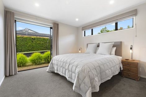 Photo of property in 55 Ina Ville Drive, Pukekohe, 2120