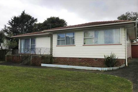 Photo of property in 18 Carbery Place, Manurewa, Auckland, 2102
