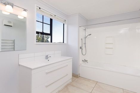 Photo of property in 190 Peebles Road, Peebles, Oamaru, 9494