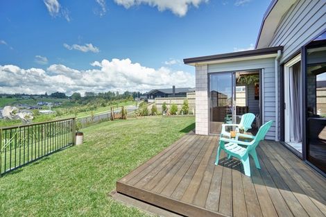 Photo of property in 8 Kiritiana Close, Pyes Pa, Tauranga, 3112