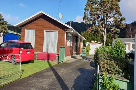 Photo of property in 69 Karamu Crescent, Wainuiomata, Lower Hutt, 5014