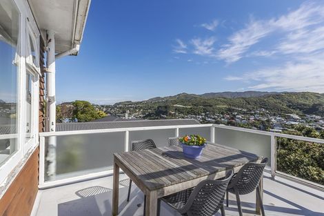 Photo of property in 107 Volga Street, Island Bay, Wellington, 6023