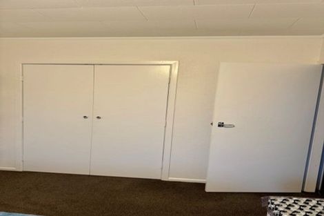 Photo of property in 10f6 Petherick Crescent, Johnsonville, Wellington, 6037