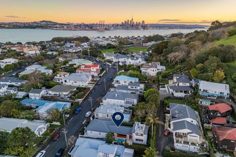 Photo of property in 21 St Aubyn Street, Devonport, Auckland, 0624