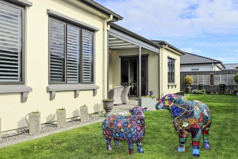 Photo of property in 16 Hunter Drive, Awatoto, Napier, 4110