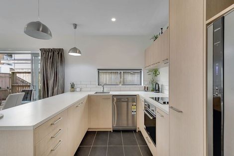Photo of property in 7u7 Handyside Street, Tawa, Wellington, 5028