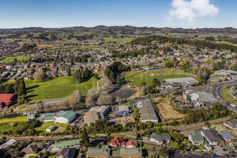 Photo of property in 35a Hall Street, Pukekohe, 2120