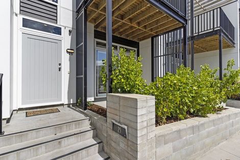 Photo of property in 25 Marine Parade, Hobsonville, Auckland, 0616