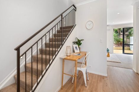 Photo of property in 26 Matairangi Avenue, Totara Heights, Auckland, 2105