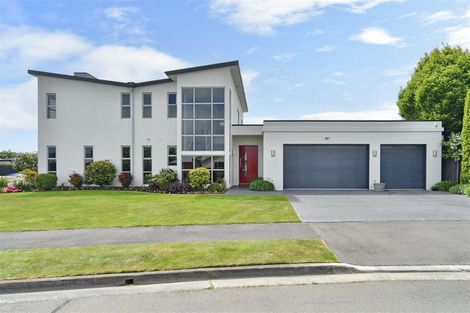 Photo of property in 2 Brookwater Avenue, Northwood, Christchurch, 8051