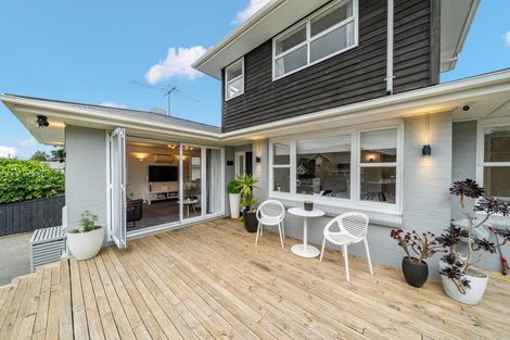 Photo of property in 18 Pempsey Street, Silverstream, Upper Hutt, 5019
