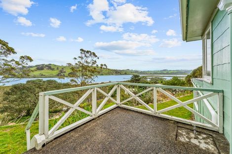 Photo of property in 111 Wharf Road, Port Albert, Wellsford, 0973