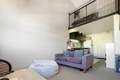 Photo of property in Urbane Apartments, 50/29 Webb Street, Mount Cook, Wellington, 6011
