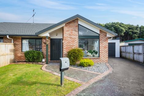 Photo of property in 39a Apple Terrace, Ranui, Porirua, 5024