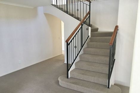 Photo of property in 31 Heyington Way, East Tamaki Heights, Auckland, 2016