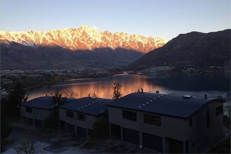 Photo of property in Elkridge Apartments, 17/64 Marina Drive, Frankton, Queenstown, 9300