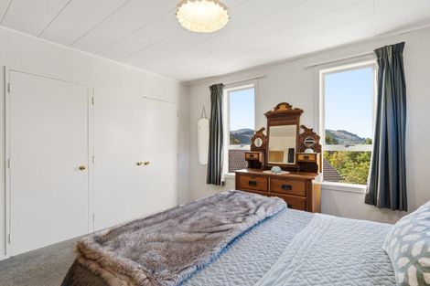 Photo of property in 216 Larnach Road, Waverley, Dunedin, 9013