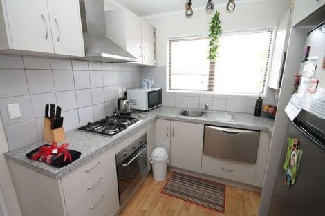 Photo of property in 1/9 Porchester Road, Papakura, 2110