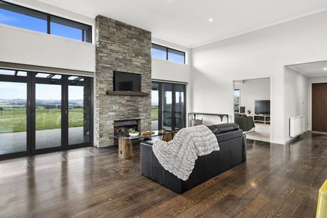 Photo of property in 220 Taieri Peak Road, Meadowbank, Palmerston, 9481