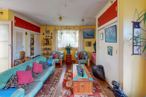 Photo of property in 16 Pomaria Road, Henderson, Auckland, 0610