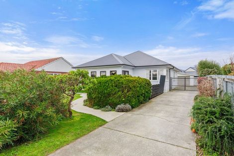 Photo of property in 113 Peverel Street, Riccarton, Christchurch, 8041