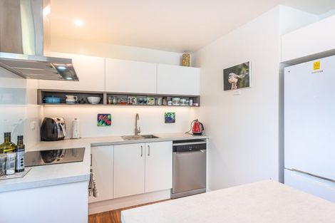 Photo of property in 81 Edward Avenue, Edgeware, Christchurch, 8013