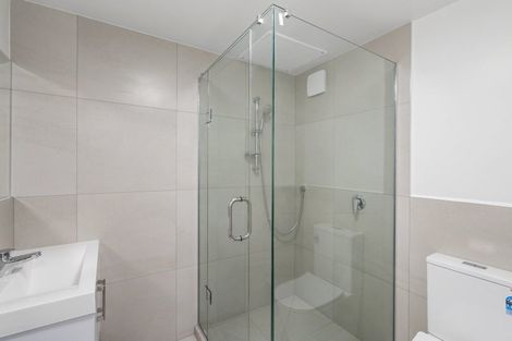 Photo of property in 1b/4045 Great North Road, Glen Eden, Auckland, 0602