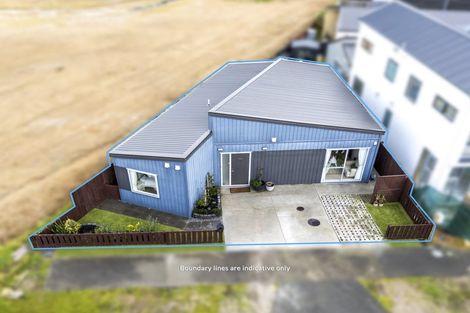 Photo of property in 103 Waekahu Road, Westgate, Auckland, 0814