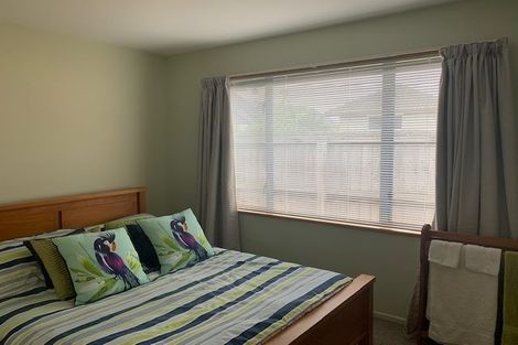 Photo of property in 32 Seymour Street, Hornby, Christchurch, 8042