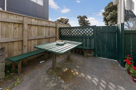 Photo of property in 2/56 Brussels Street, Miramar, Wellington, 6022