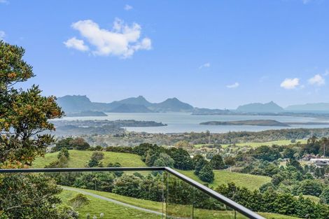 Photo of property in 16 North Ridge Rise, Maunu, Whangarei, 0179