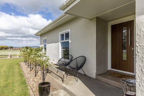 Photo of property in 71 Laws Road, Dannevirke, 4972