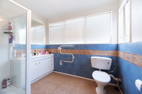 Photo of property in 4 Harvest Drive, Henderson, Auckland, 0612