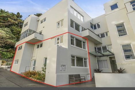 Photo of property in Rehutai Flats, 268u3 Oriental Parade, Oriental Bay, Wellington, 6011